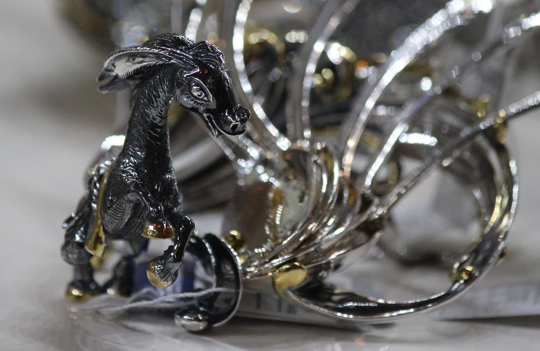 Драгоценная кладовая: выставка изделий из серебра открывается в Нижнем Новгороде (ФОТО) - фото 5