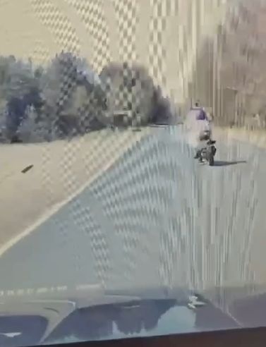 Появилось видео ДТП, где нижегородскому мотоциклисту отрезало ногу