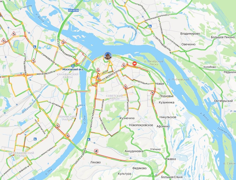 Огромные пробки возникли в Нижнем Новгороде утром 28 апреля - фото 1