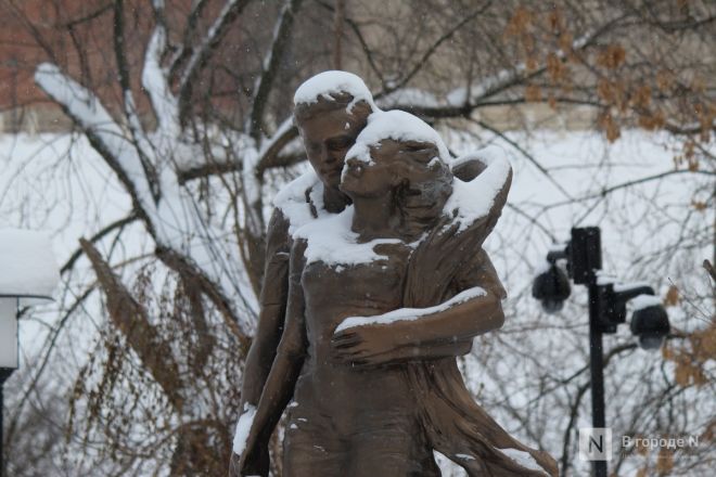 От Адама и Евы до пары мышей: самые романтичные памятники Нижнего Новгорода - фото 12