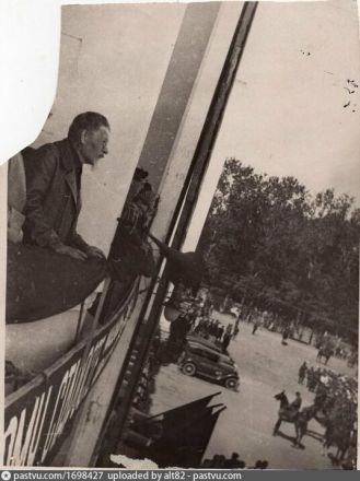 От славы до сноса: архивные фото и вековая история ДК им. Ленина в Нижнем Новгороде - фото 6