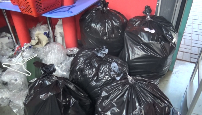 Свыше 10 тысяч единиц контрафактной одежды и обуви изъяли из магазина в Канавинском районе - фото 6