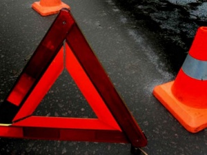 В Советском районе иномарка сбила перебегавшего дорогу на красный сигнал светофора мужчину