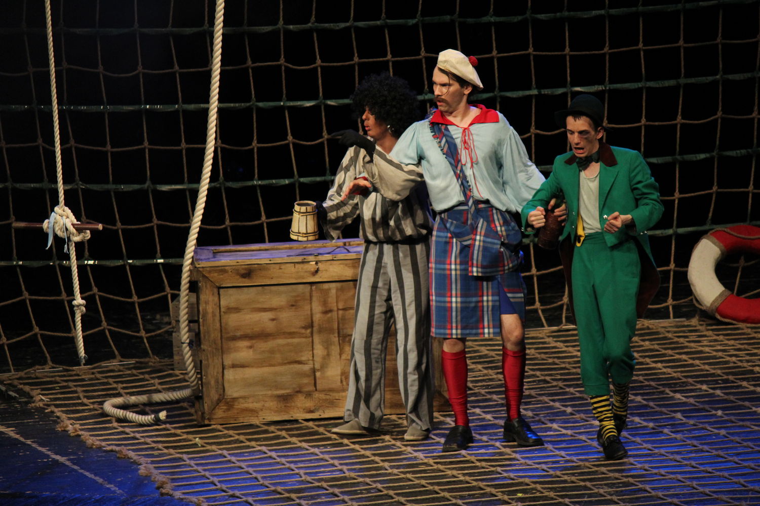 &laquo;Остров сокровищ&raquo; на сцене нижегородского ТЮЗа (ФОТО) - фото 3
