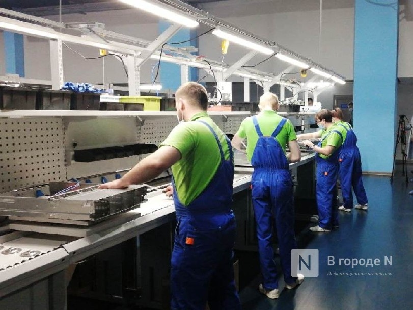 500 сотрудников дополнительно примут на завод по производству ноутбуков и планшетов в Арзамасе - фото 1