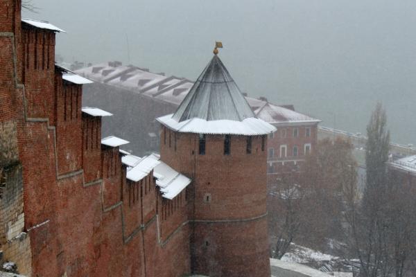 Фоторепортаж: как Нижний Новгород переживает снежную бурю 1 ноября