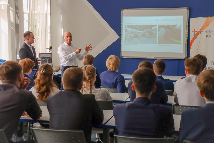Специалисты &laquo;Т Плюс&raquo; познакомили учеников нижегородского лицея №38 с профессией энергетика - фото 1