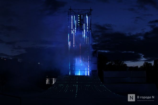 Вулкан эмоций и световые кольца: фестиваль Intervals проходит в Нижнем Новгороде - фото 59
