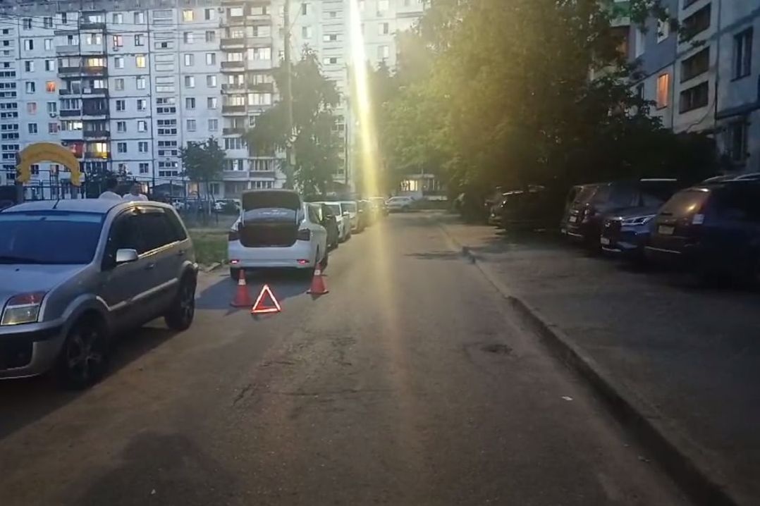 Автомобиль сбил 2-летнего ребенка в Нижнем Новгороде