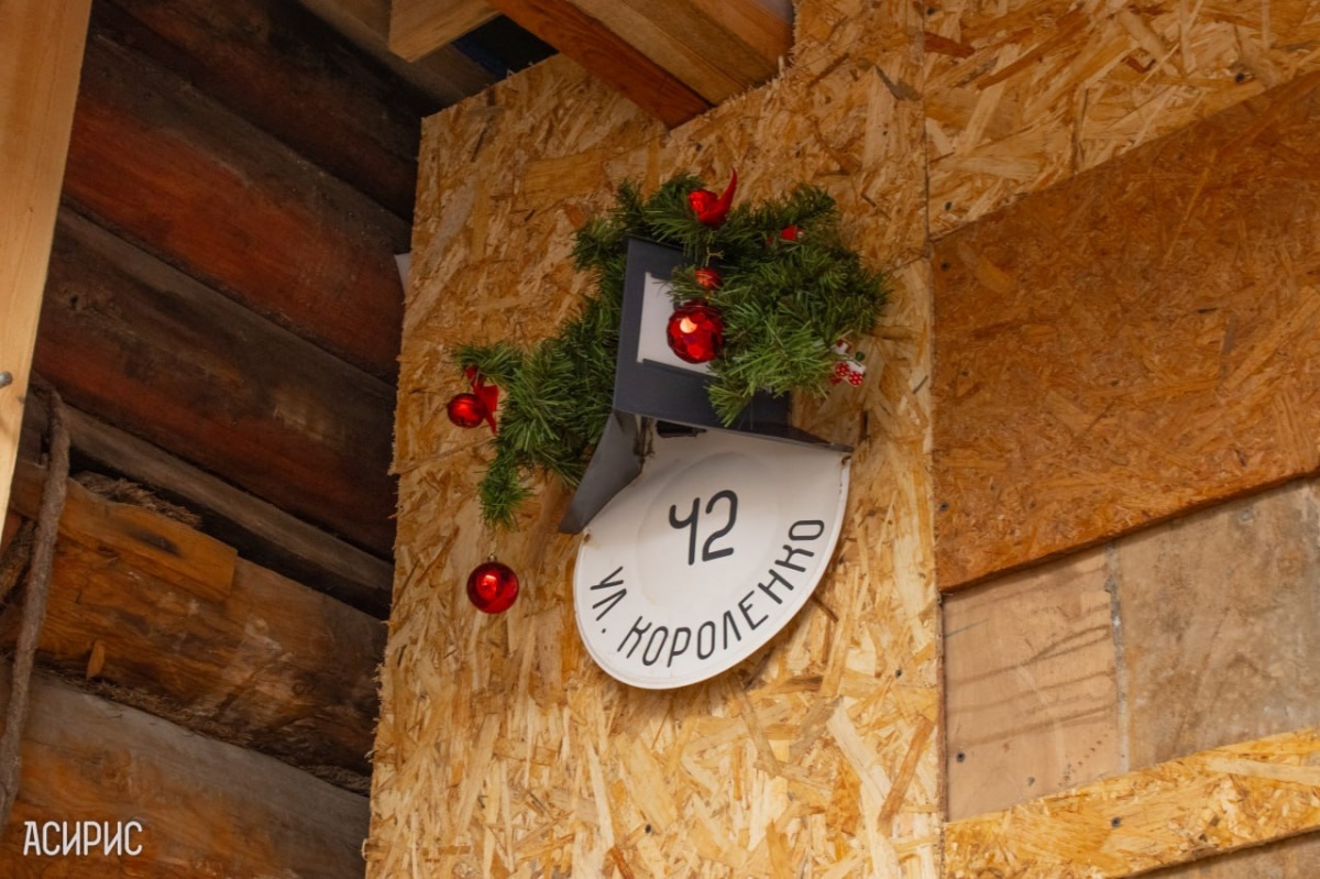 Сруб в доме деда Максима Горького восстанавливают в Нижнем Новгороде - фото 1