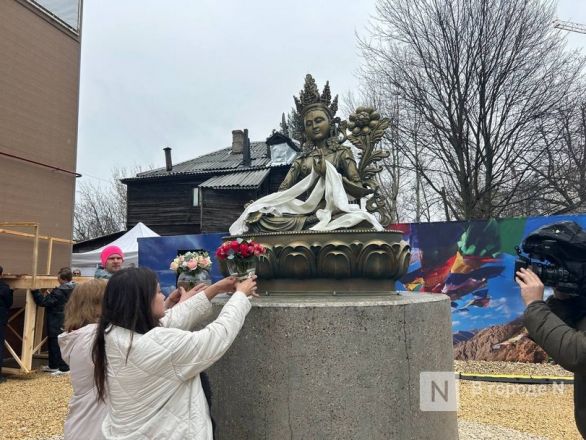 Трехметровую буддийскую статую открыли в Нижнем Новгороде - фото 12
