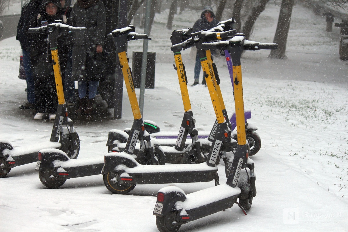 Апрельский апокалипсис в Нижнем Новгороде: фоторепортаж с улиц, заваленных снегом - фото 17
