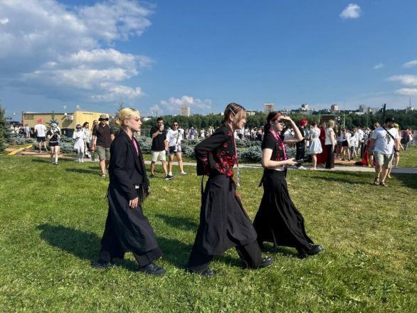 Первый, мощный, грандиозный: как прошел VK Fest в Нижнем Новгороде — репортаж - фото 37