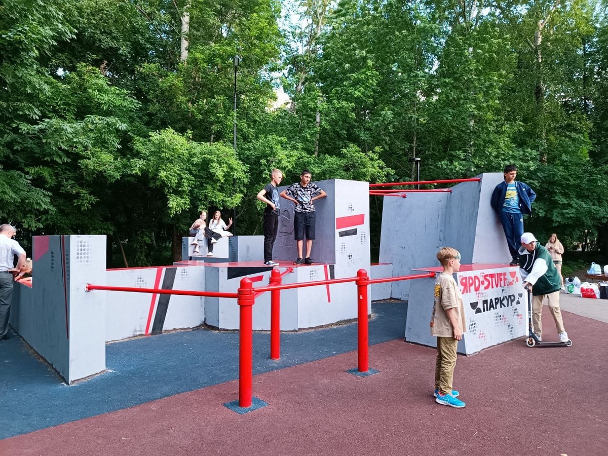 Площадку для занятий паркуром обновили в нижегородском парке Станкозавода - фото 2