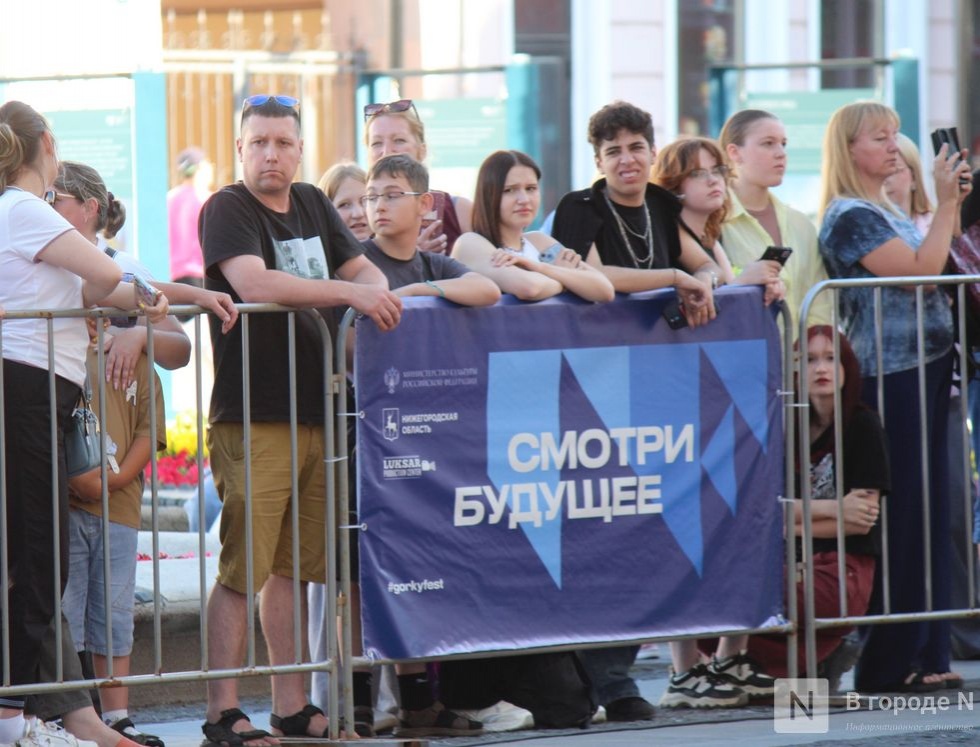 Фоторепортаж: как прошло закрытие &laquo;Горький fest&raquo; со знаменитостями в Нижнем Новгороде - фото 4