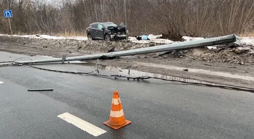 Водитель погиб и две пассажирки пострадали в ДТП в Дзержинске - фото 1