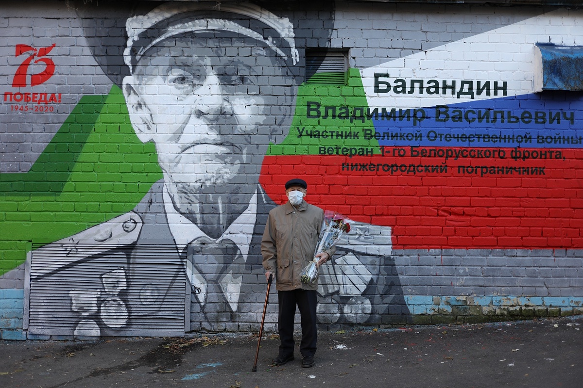 Новое граффити с изображением ветерана появилось на улице Ильинской в Нижнем Новгороде - фото 1