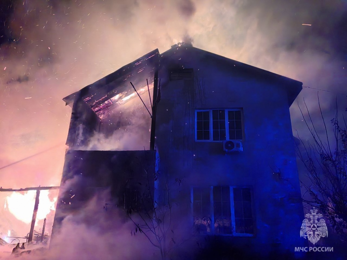 Крупный пожар потушили в Нижнем Новгороде - фото 1