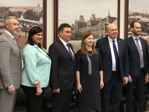 Елизавета Солонченко встретилась с израильским послом Гарри Кореном